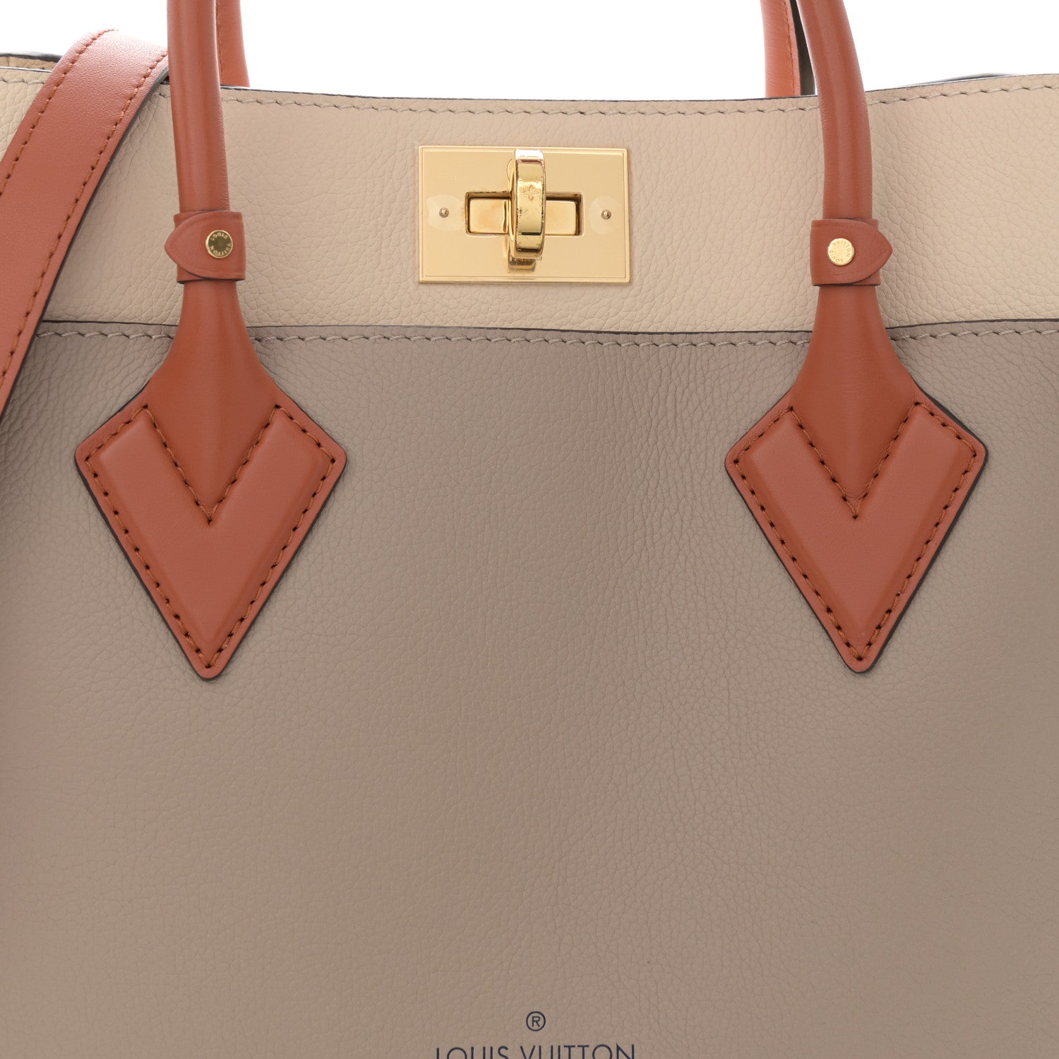 Louis Vuitton Calfskin Monogram Tufting On My Side Galet 8 of 11