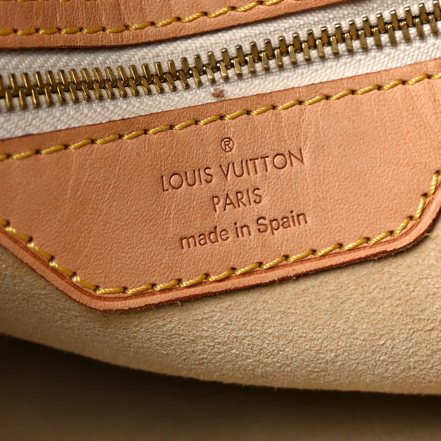 Louis Vuitton Damier Azur Hampstead MM 6 of 9