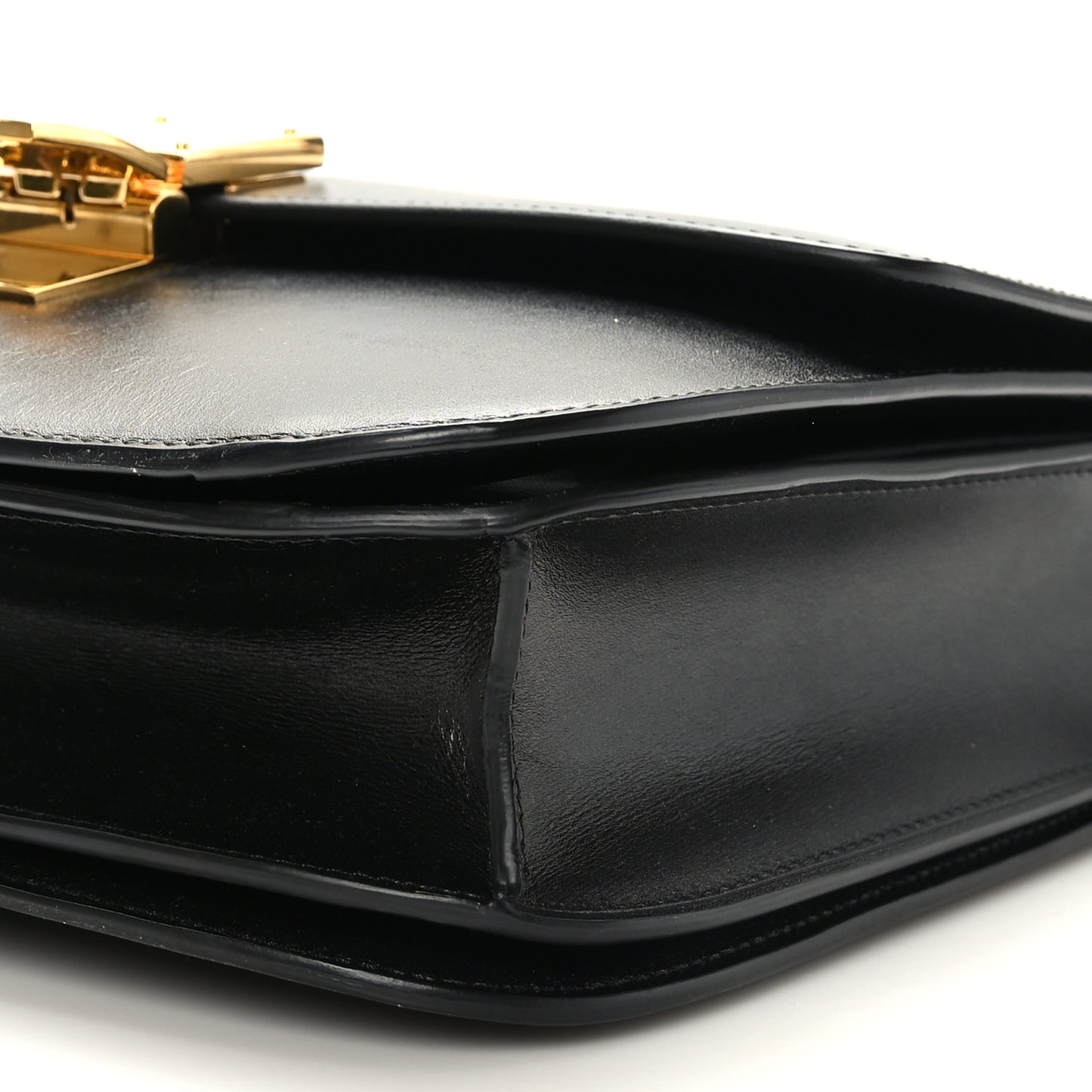 Box Calfskin Medium Classic Box Flap Bag Black