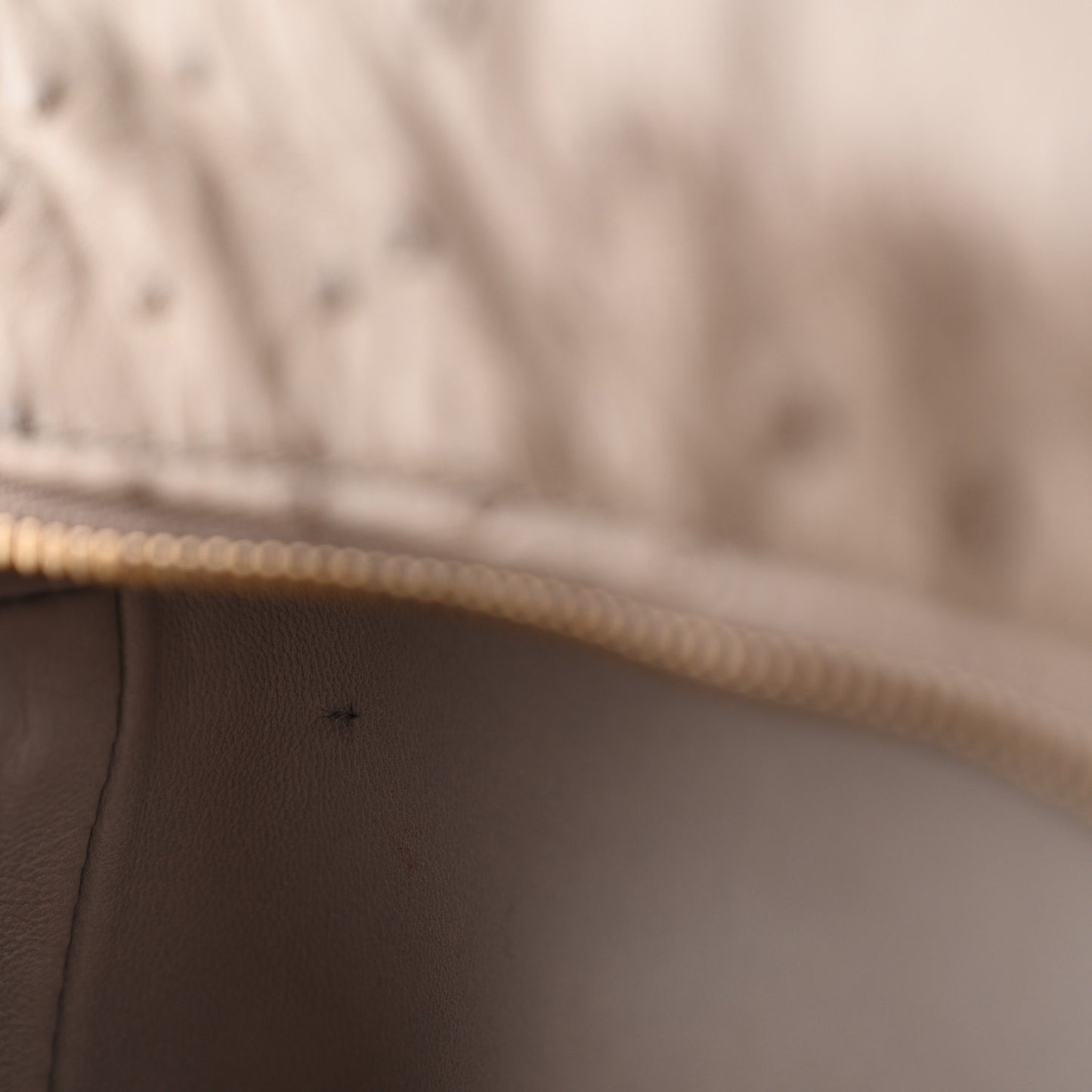 Ostrich L19 Extra Pocket Pouch