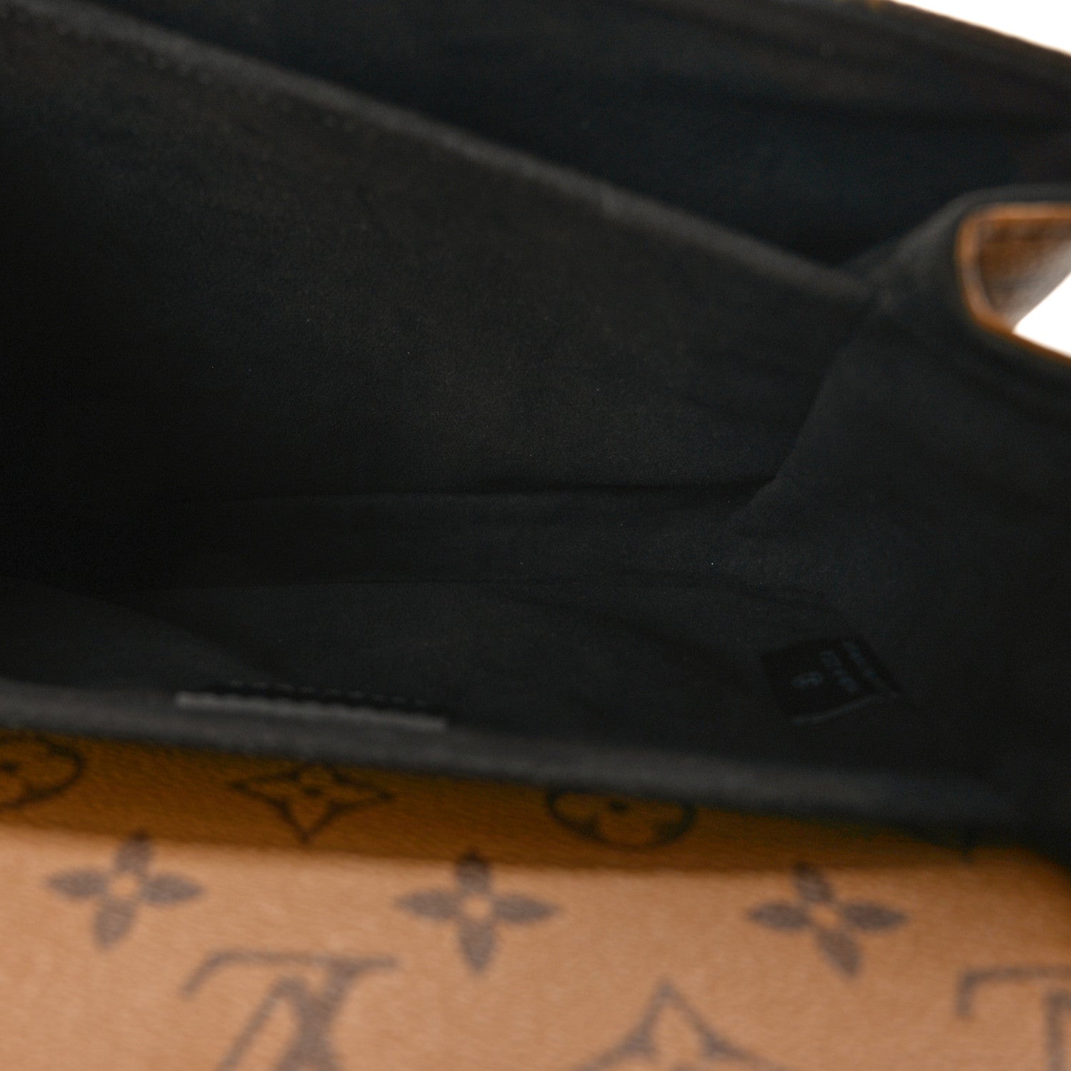 Louis Vuitton Reverse Monogram Pochette Metis 5 of 9