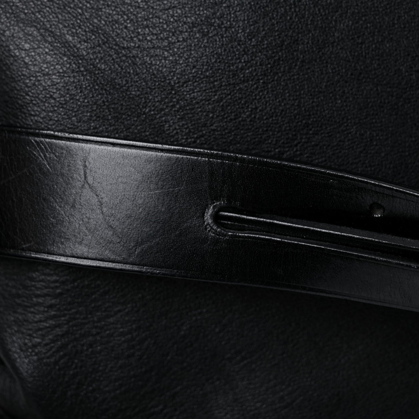 Soft Lambskin Bridle Calfskin Medium Gosford Hobo Black