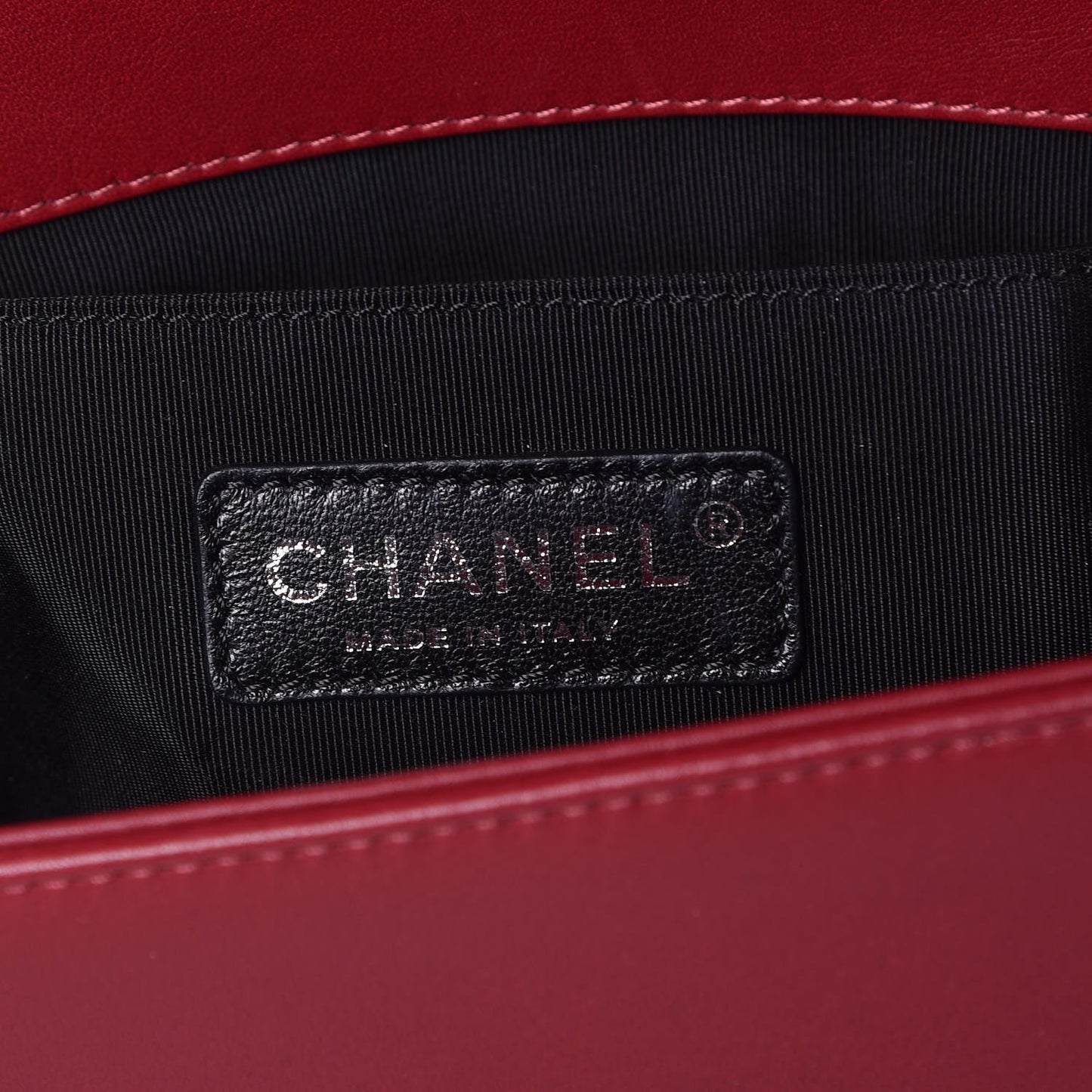 Calfskin Chevron Quilted Medium Chain Boy Flap Red