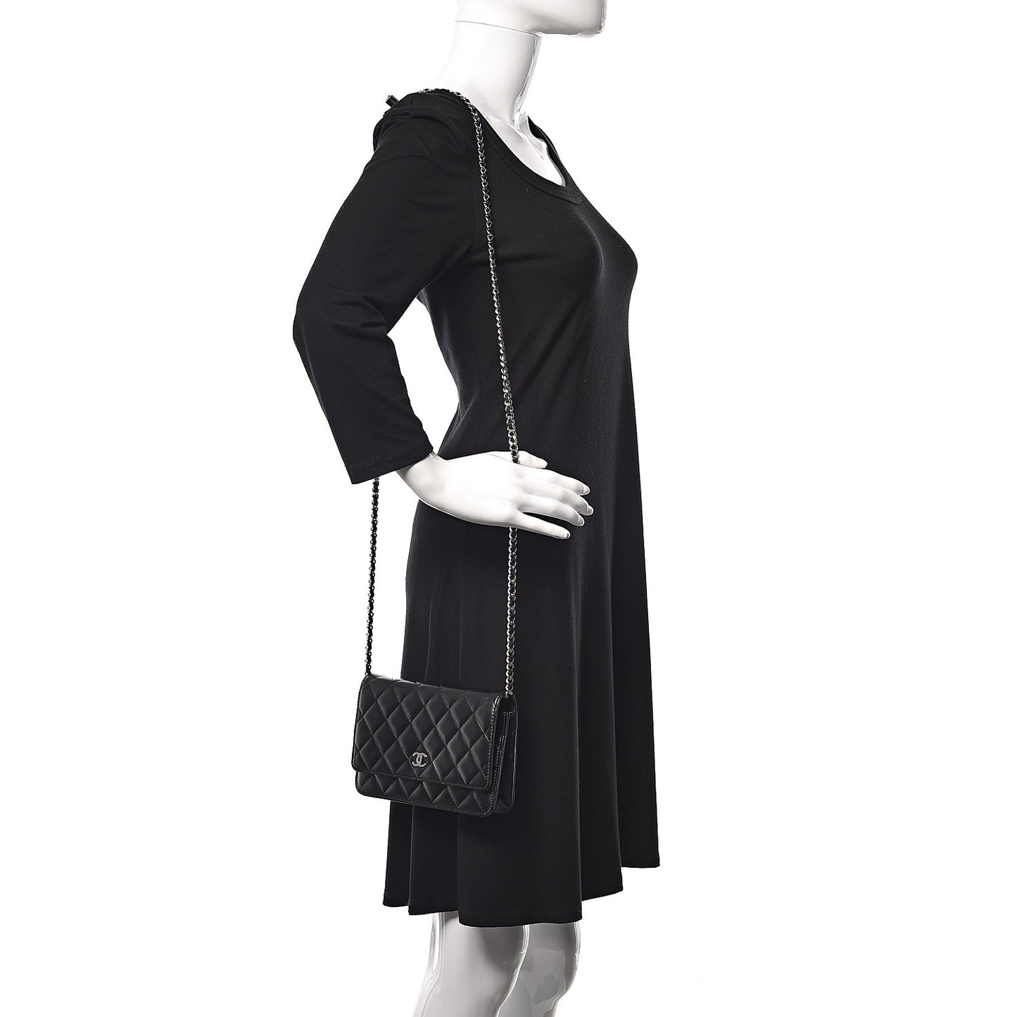 Lambskin Quilted Wallet On Chain WOC Black
