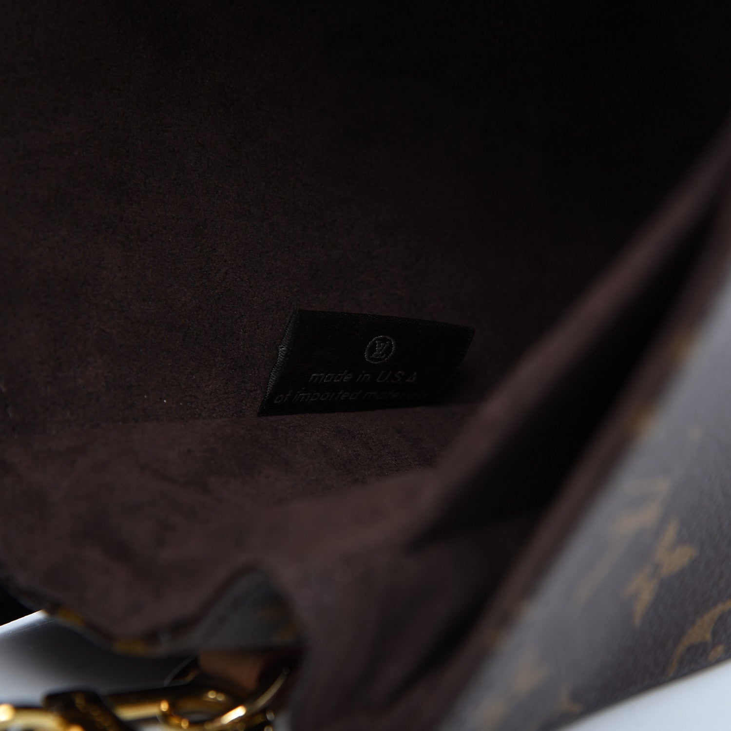 Louis Vuitton Monogram Pochette Metis 9 of 9