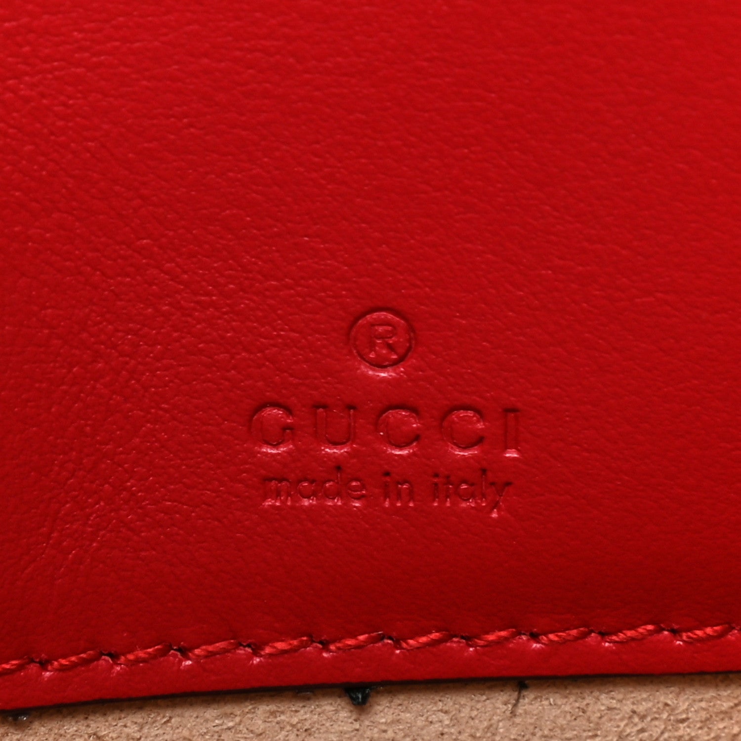 Gucci Calfskin Matelasse GG Marmont Round Wrist Wallet Hibiscus Red 6 of 7