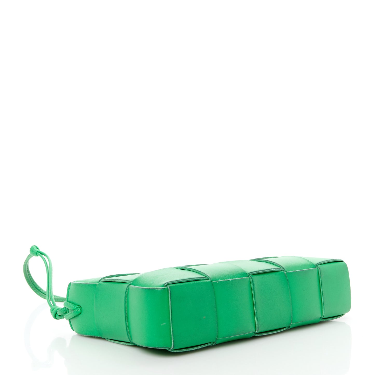 Calfskin Maxi Intrecciato Cassette Pouch On Strap Parakeet