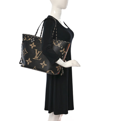 Louis Vuitton Monogram Giant Jungle Neverfull MM Black 2 of 9