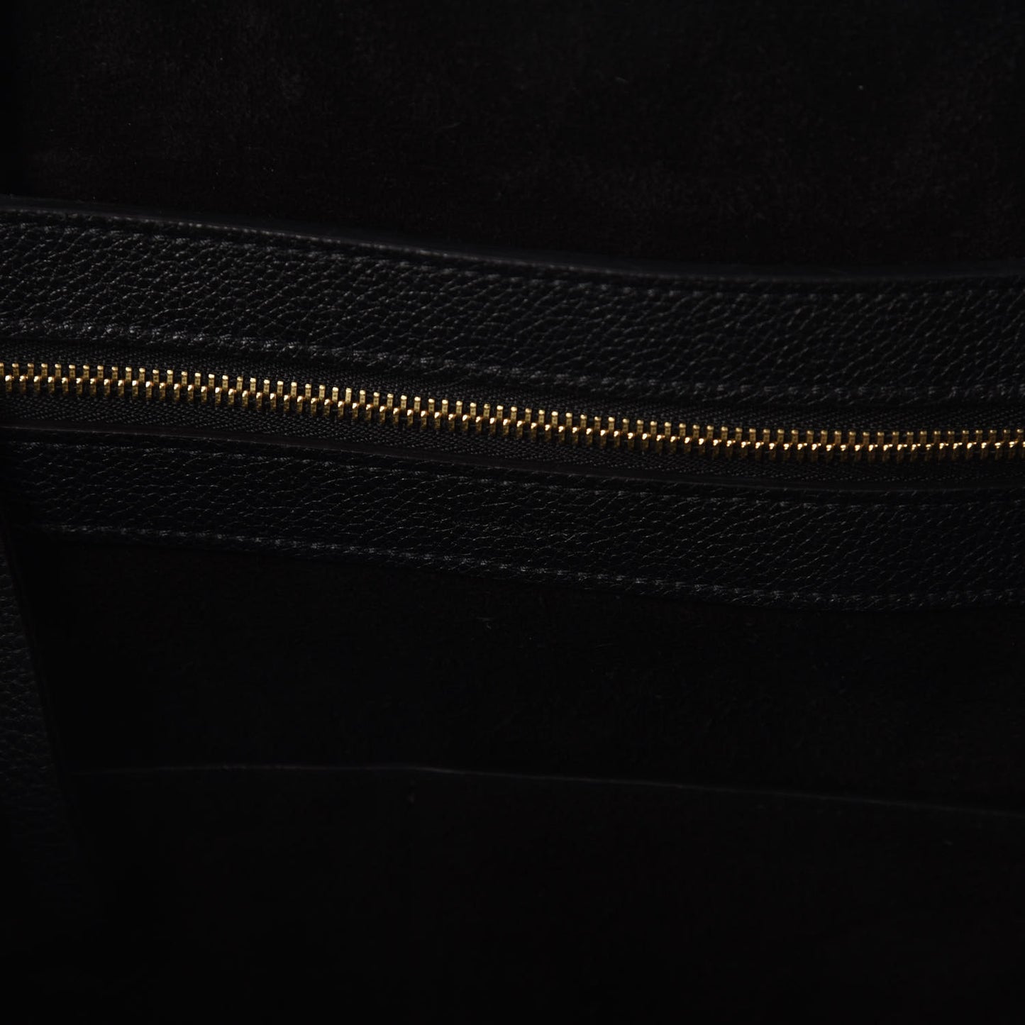 Soft Grained Calfskin Medium Cabas Phantom Black