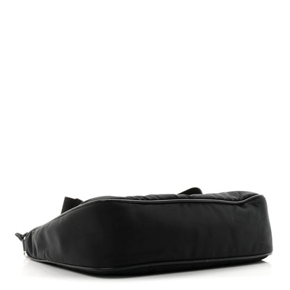 Prada Re-Nylon Saffiano Re-Edition 2005 Shoulder Bag Black 3 of 10