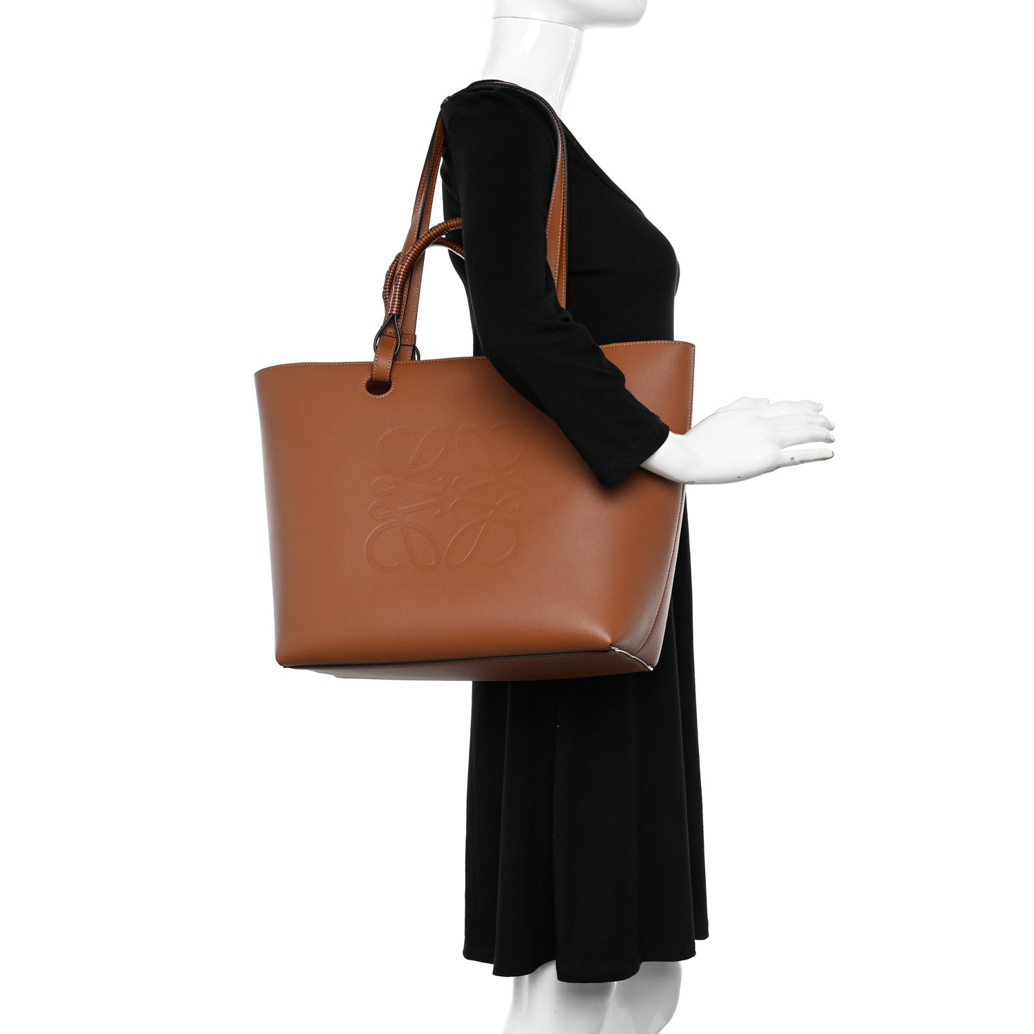 Loewe Smooth Calfskin Small Anagram Tote Tan 3 of 10
