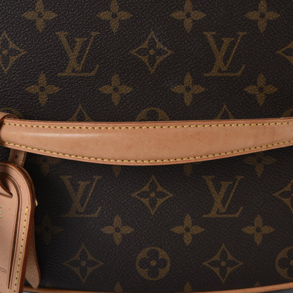 Louis Vuitton Monogram Nice 13 of 14