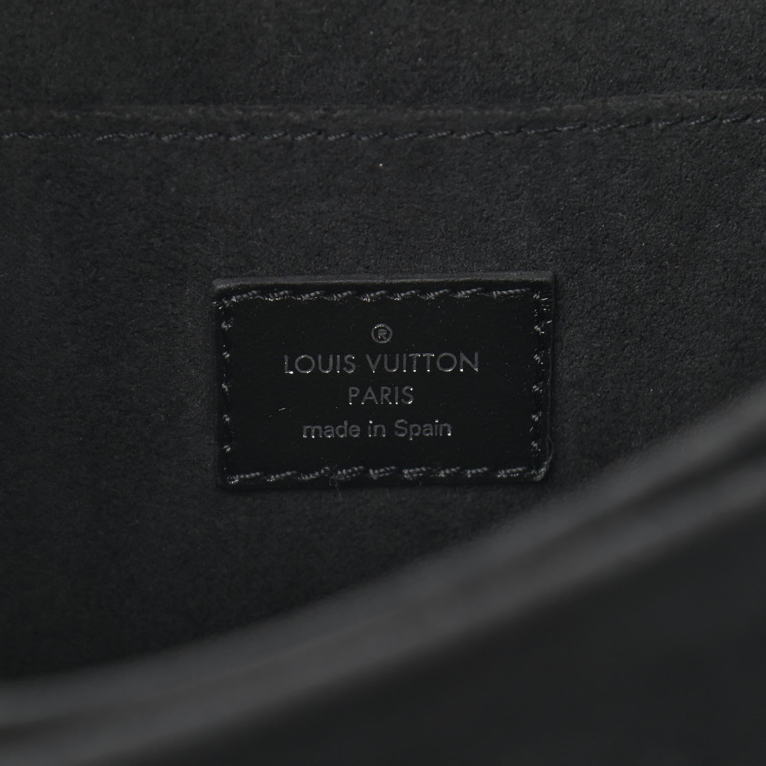Louis Vuitton Reverse Monogram Giant Dauphine MM 6 of 10