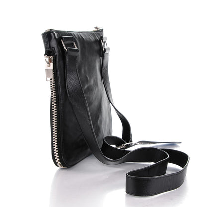 Saint Laurent Calfskin Zip Messenger Bag Black 3 of 6