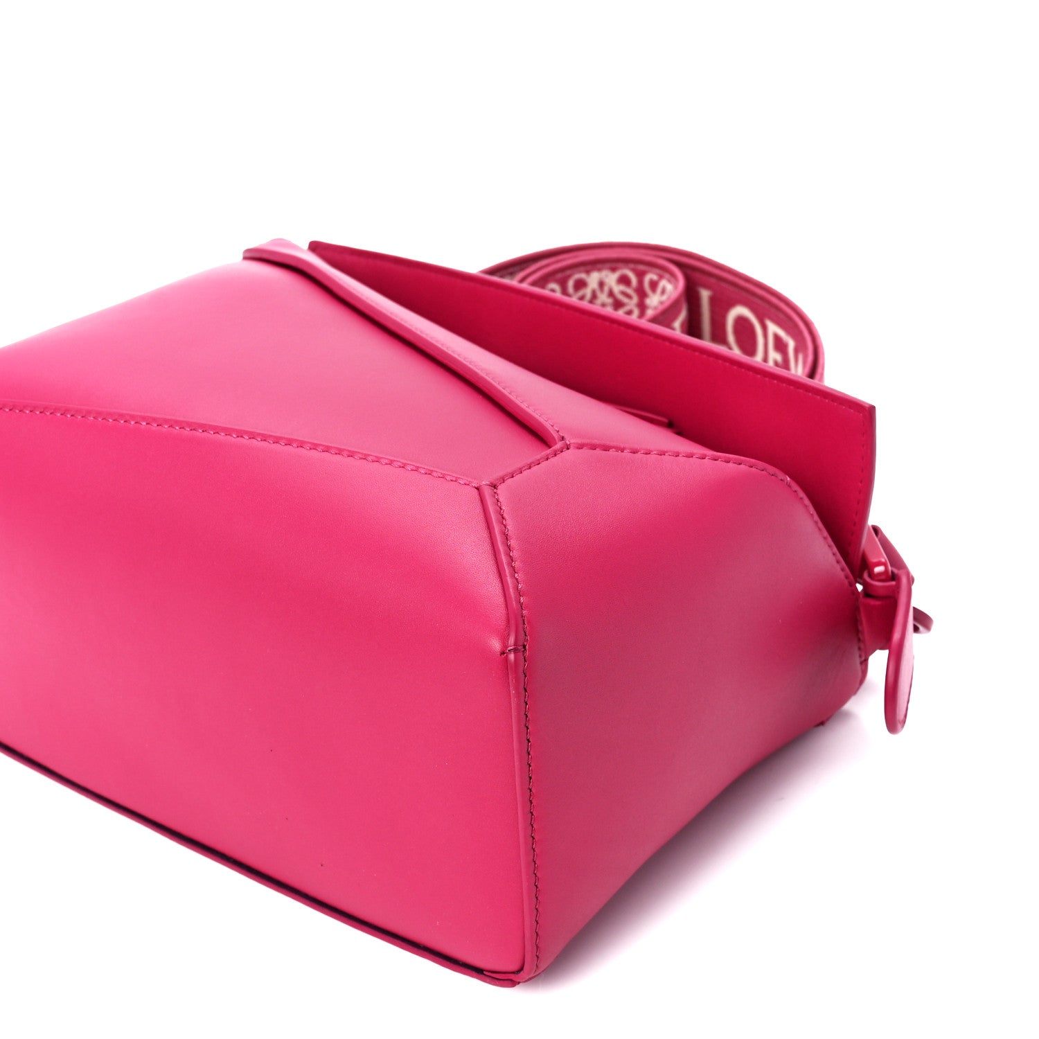 Loewe Satin Calfskin Monochrome Small Puzzle Edge Bag Ruby Red Glaze 11 of 11