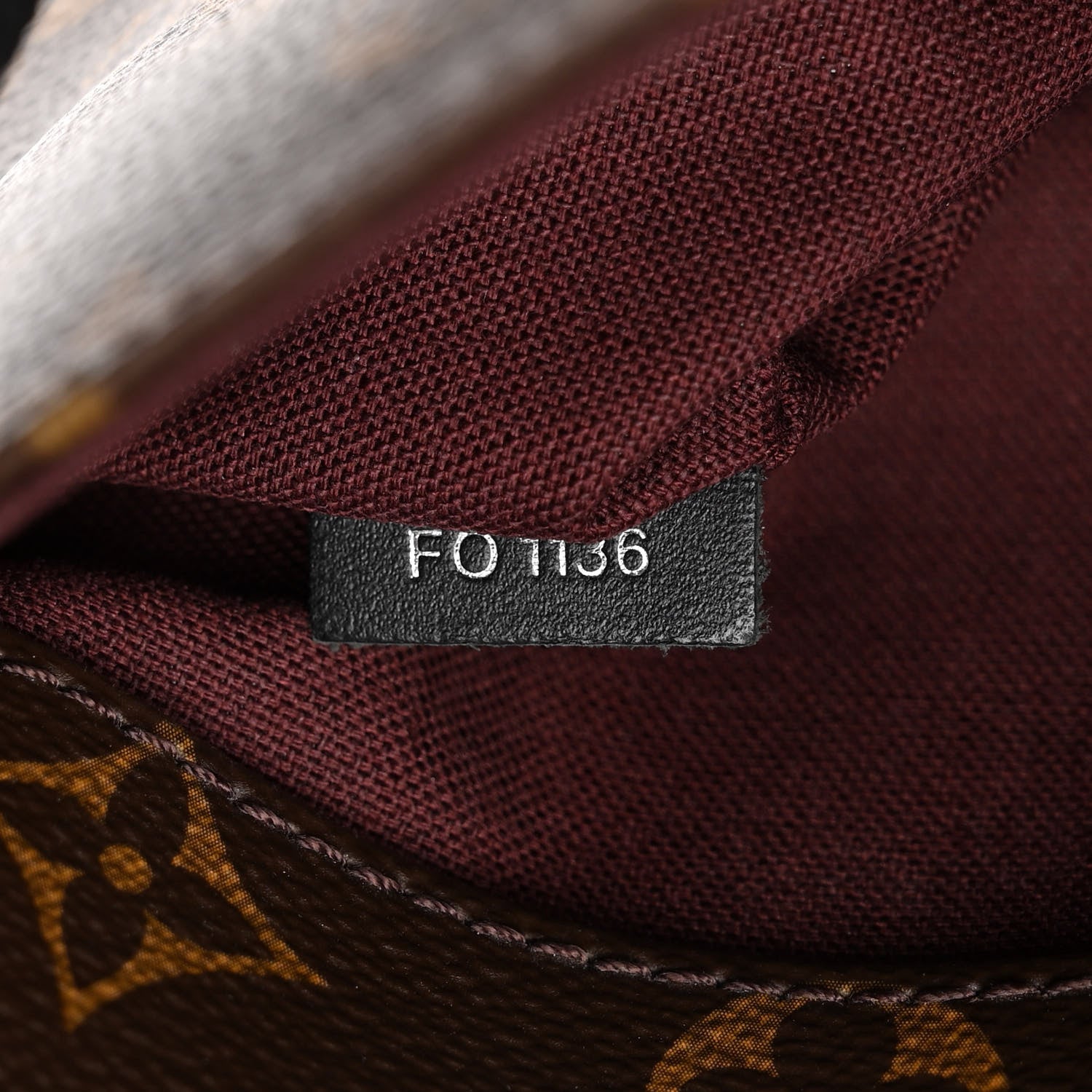 Louis Vuitton Monogram Macassar District MM 7 of 11