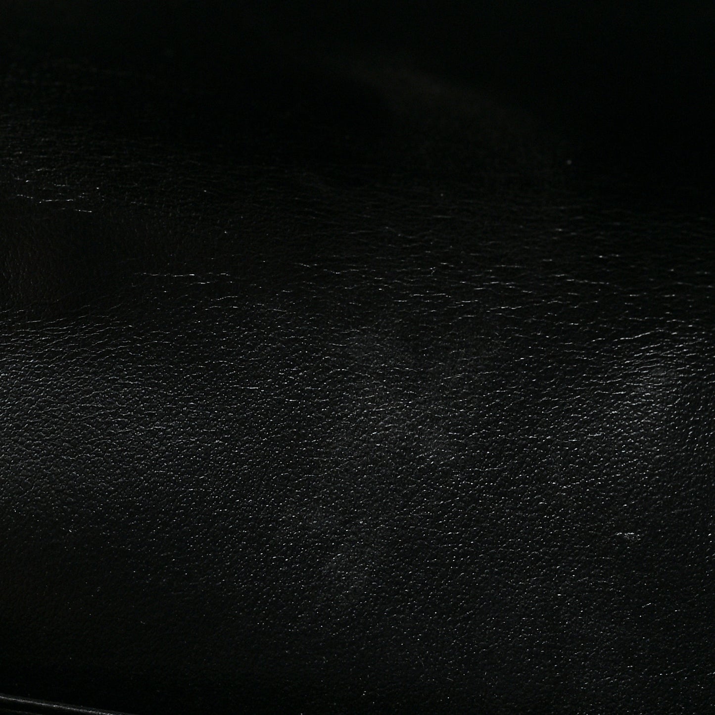 Calfskin Matelasse GG Marmont Chain Wallet Black