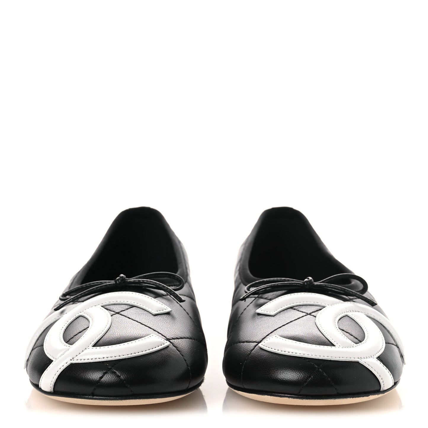 Lambskin Quilted CC Cambon Ballet Flats 41 Black White