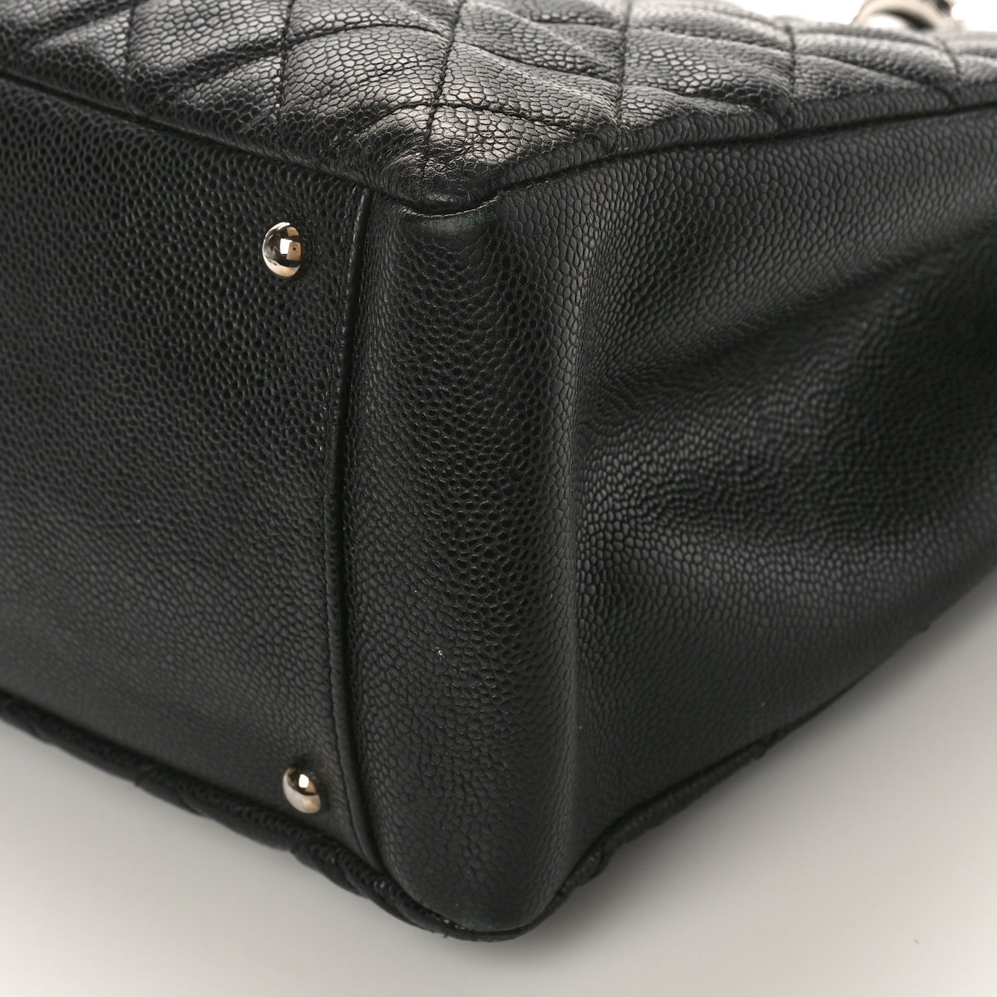 Caviar Quilted XL Grand Shopping Tote GST Black