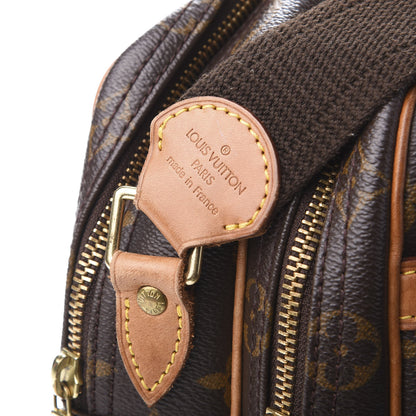 Louis Vuitton Monogram Reporter PM 7 of 13