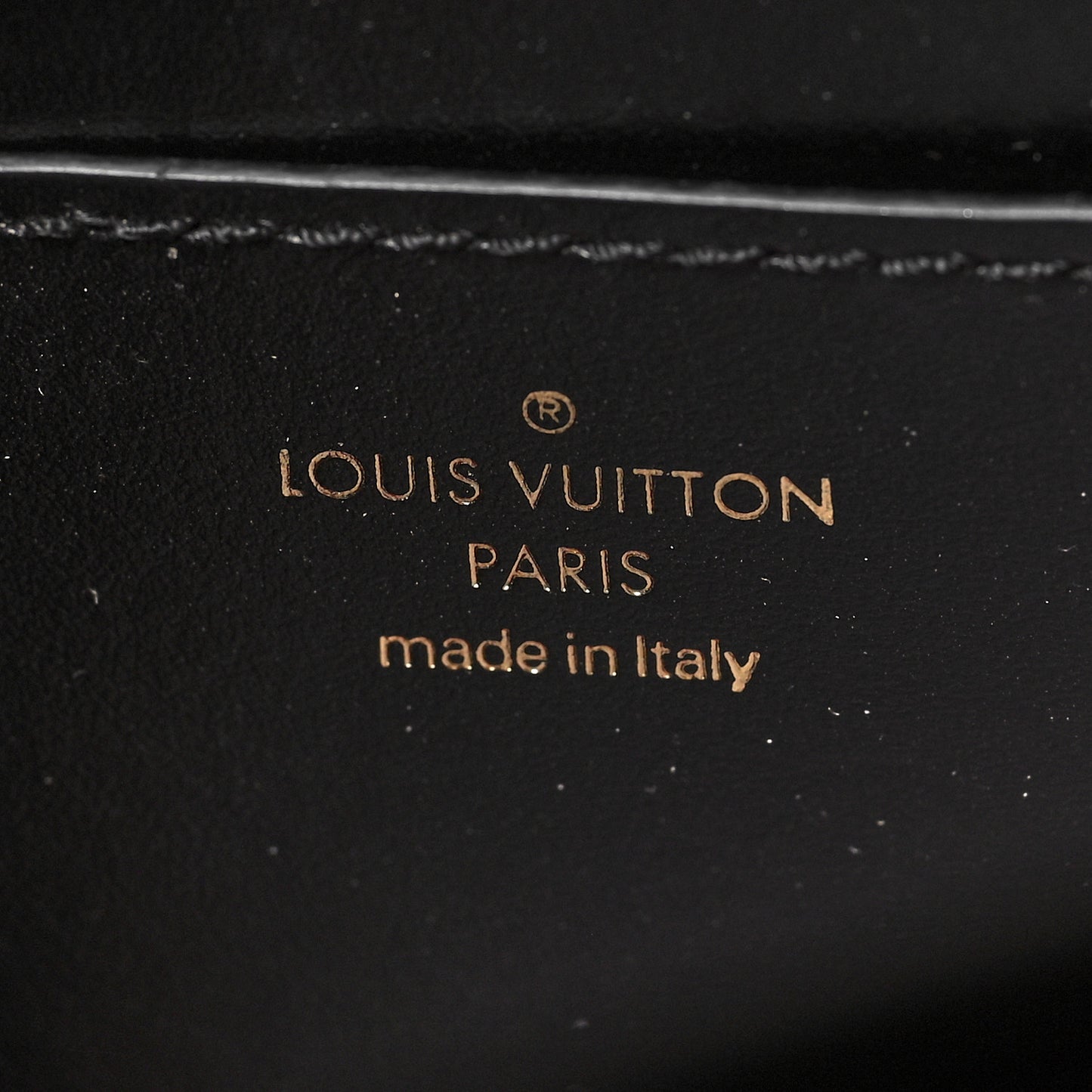 Smooth Calfskin LV Pont 9 Black