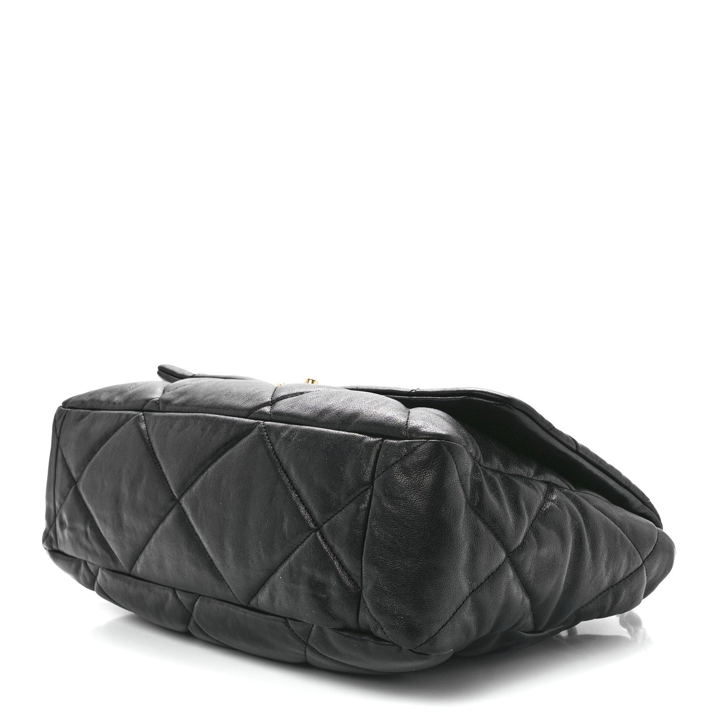 Lambskin Quilted Maxi Chanel 19 Flap Black