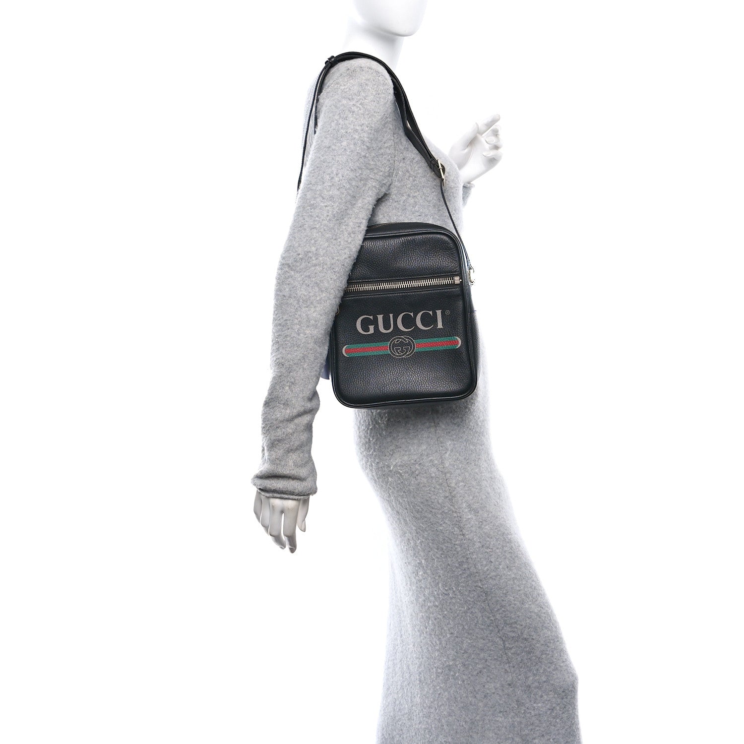 Gucci Grained Calfskin Logo Messenger Bag Black 2 of 12