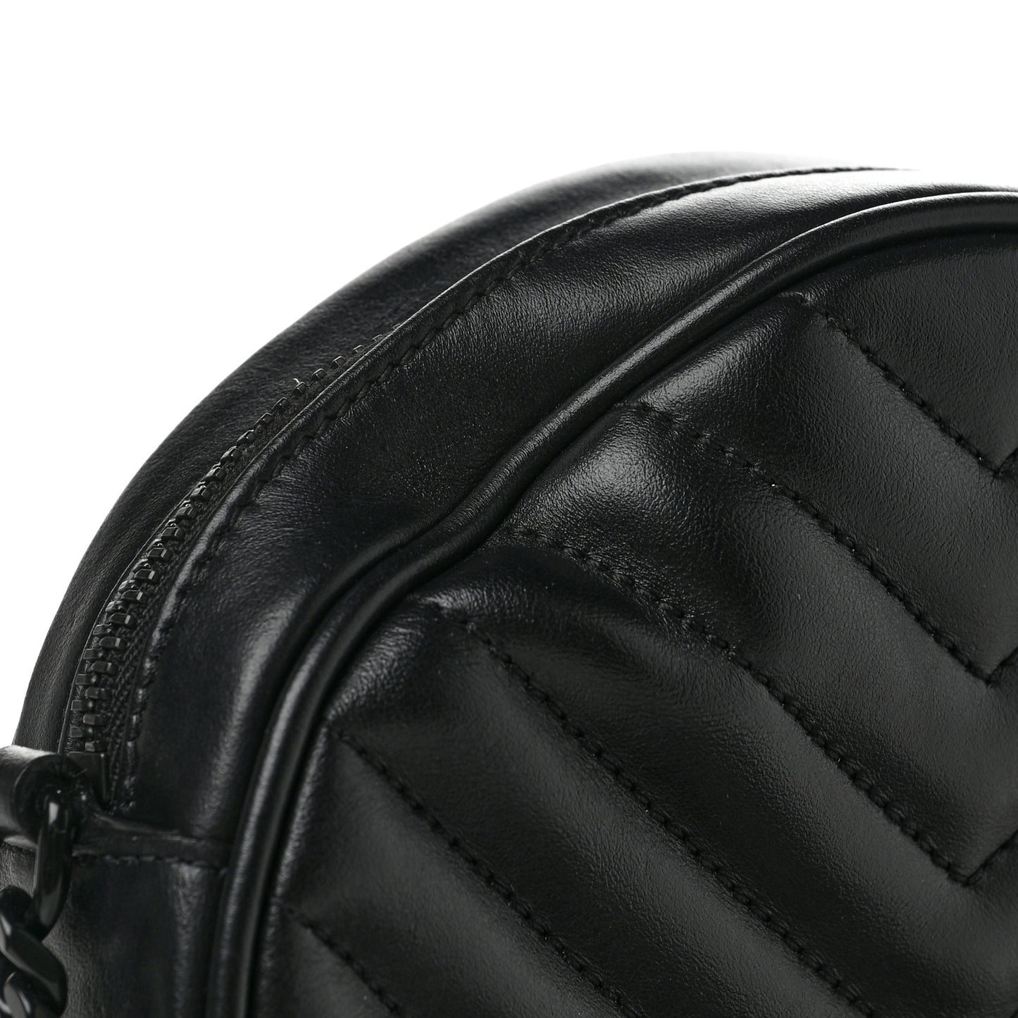 Calfskin Matelasse Chevron Round Vinyle Camera Bag Black