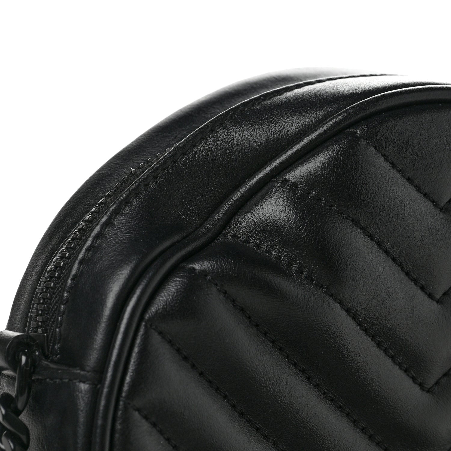 Saint Laurent Calfskin Matelasse Chevron Round Vinyle Camera Bag Black 8 of 8