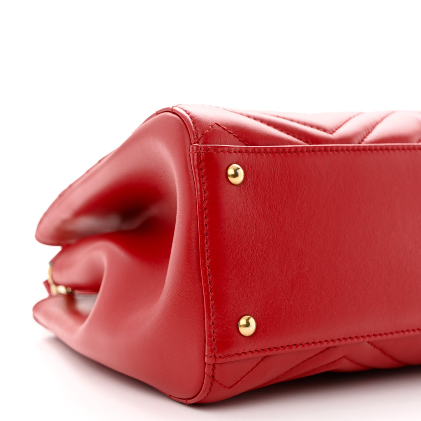 Calfskin Matelasse Small GG Marmont Tote Hibiscus Red