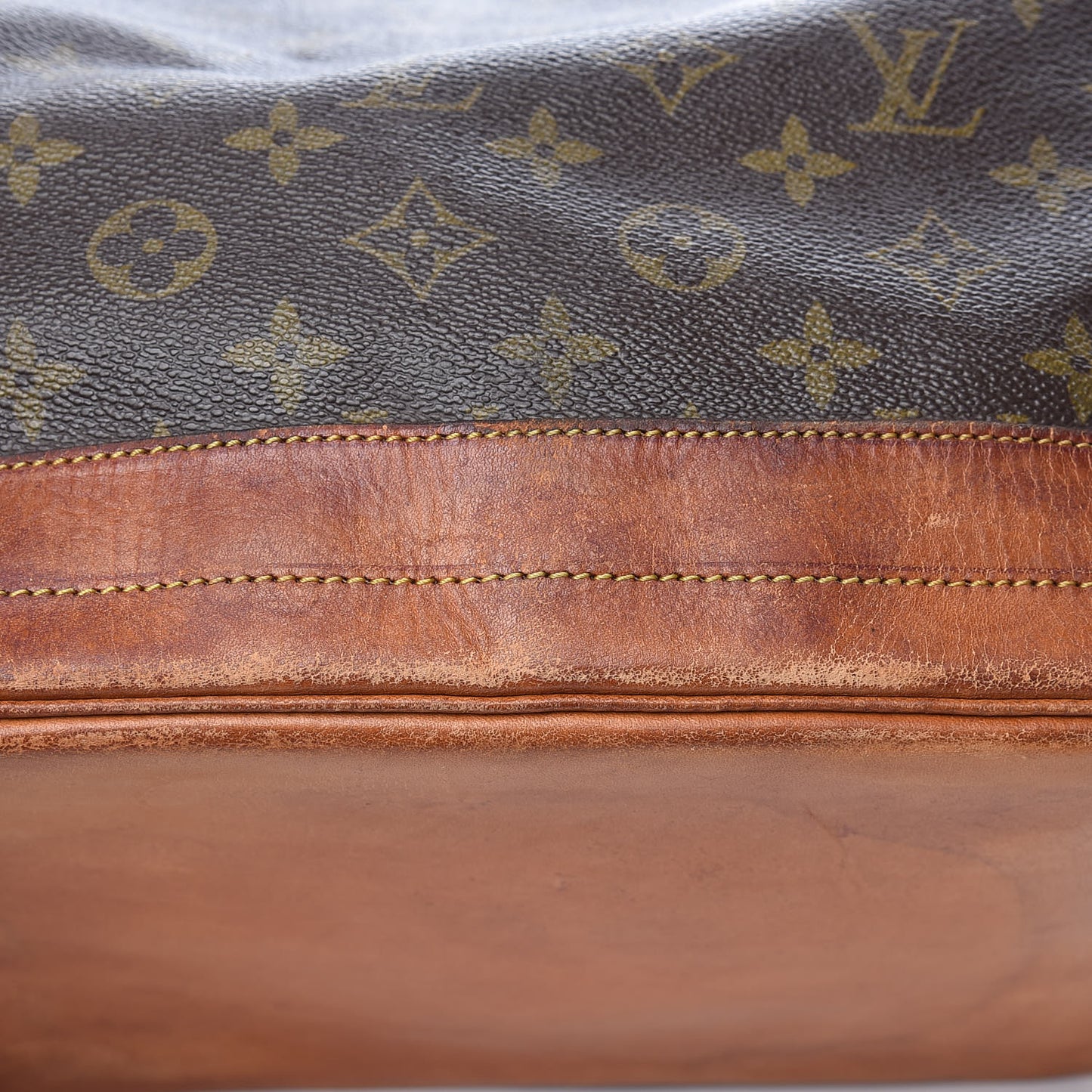 Monogram Noe