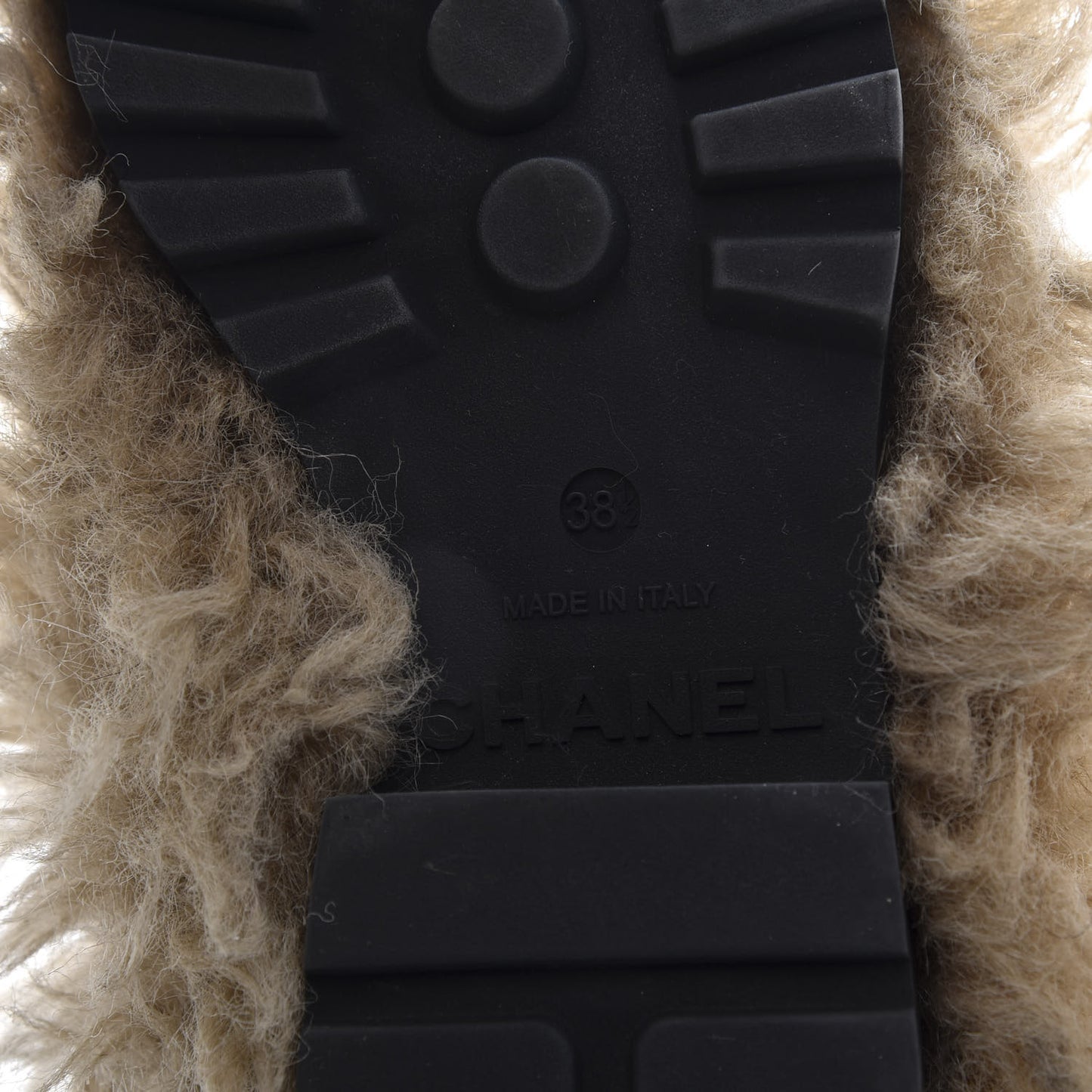 Fantasy Fur Mukluks Short Boots 38.5 Beige