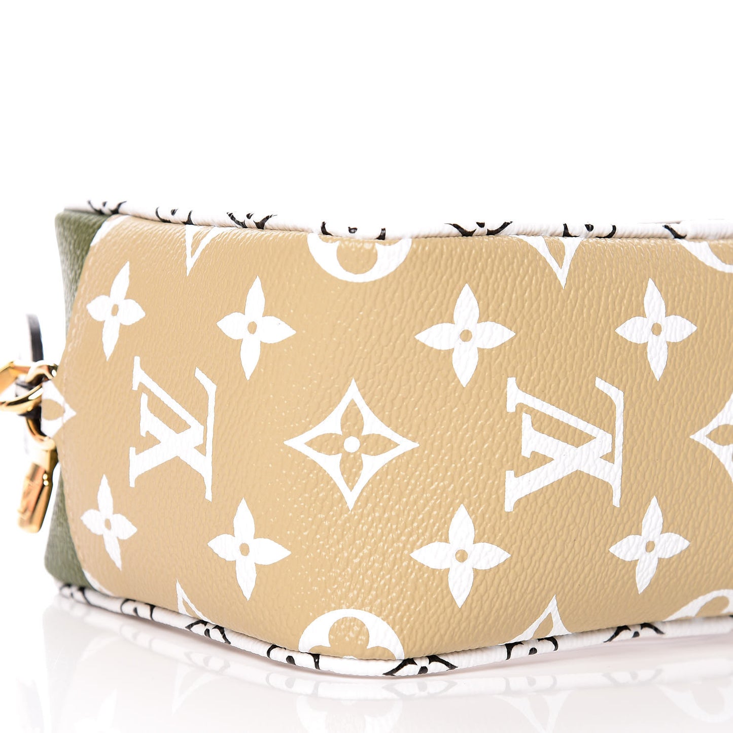 Monogram Giant Beach Pouch Kaki