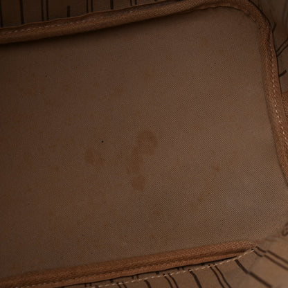 Louis Vuitton Monogram Neverfull MM 12 of 19