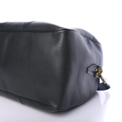 Louis Vuitton Taiga Kendall PM Epicea 8 of 9