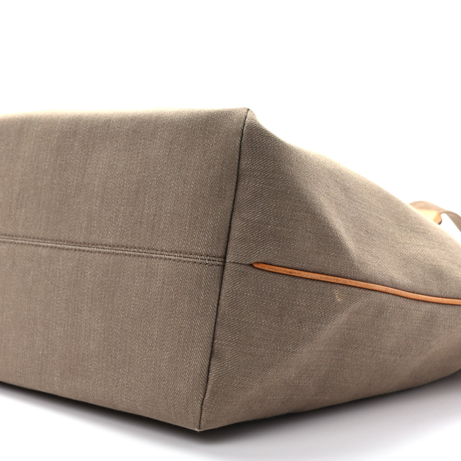 Louis Vuitton Denim Articles de Voyage Cabas Argile 7 of 11