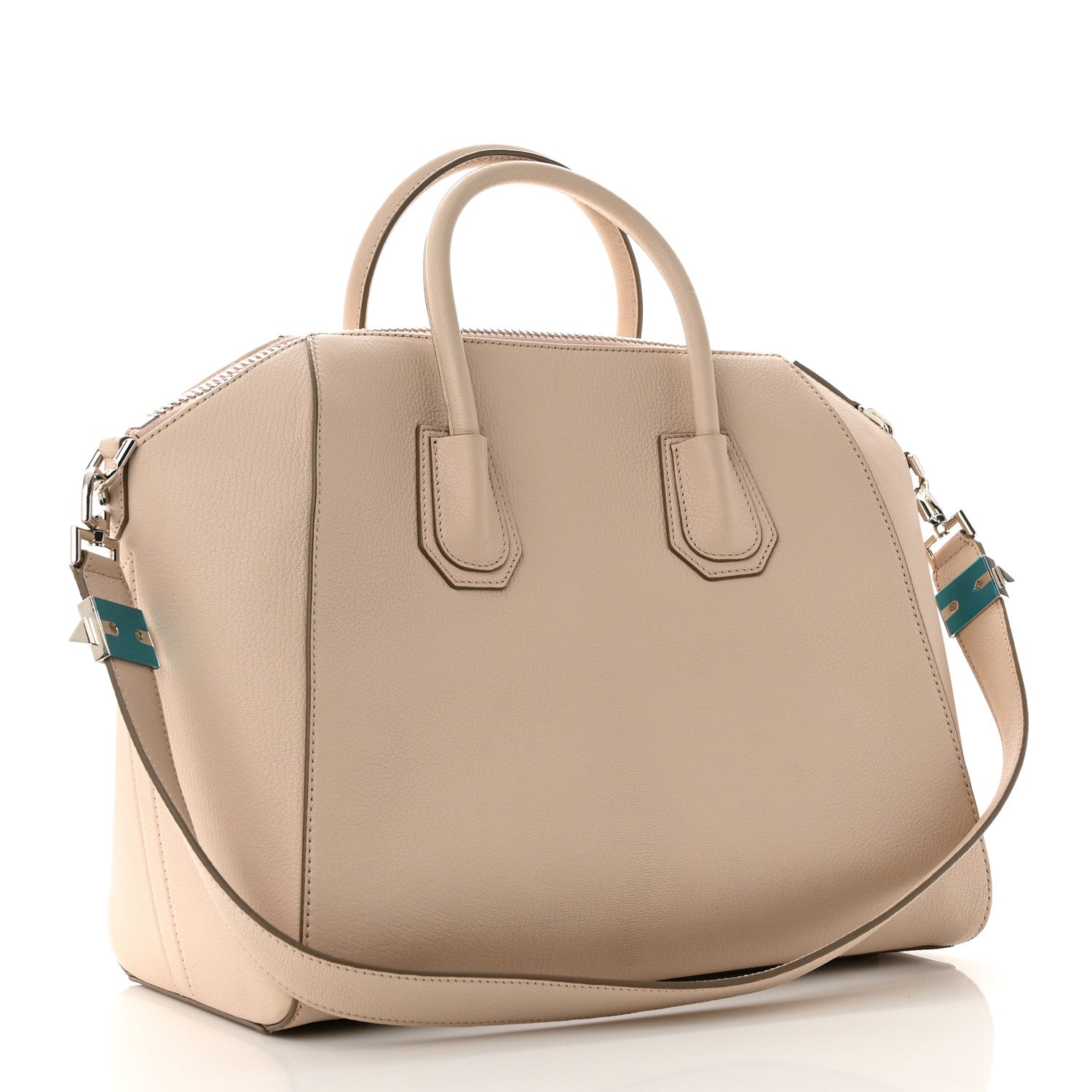 Givenchy Sugar Goatskin Medium Antigona Nude 2 of 11