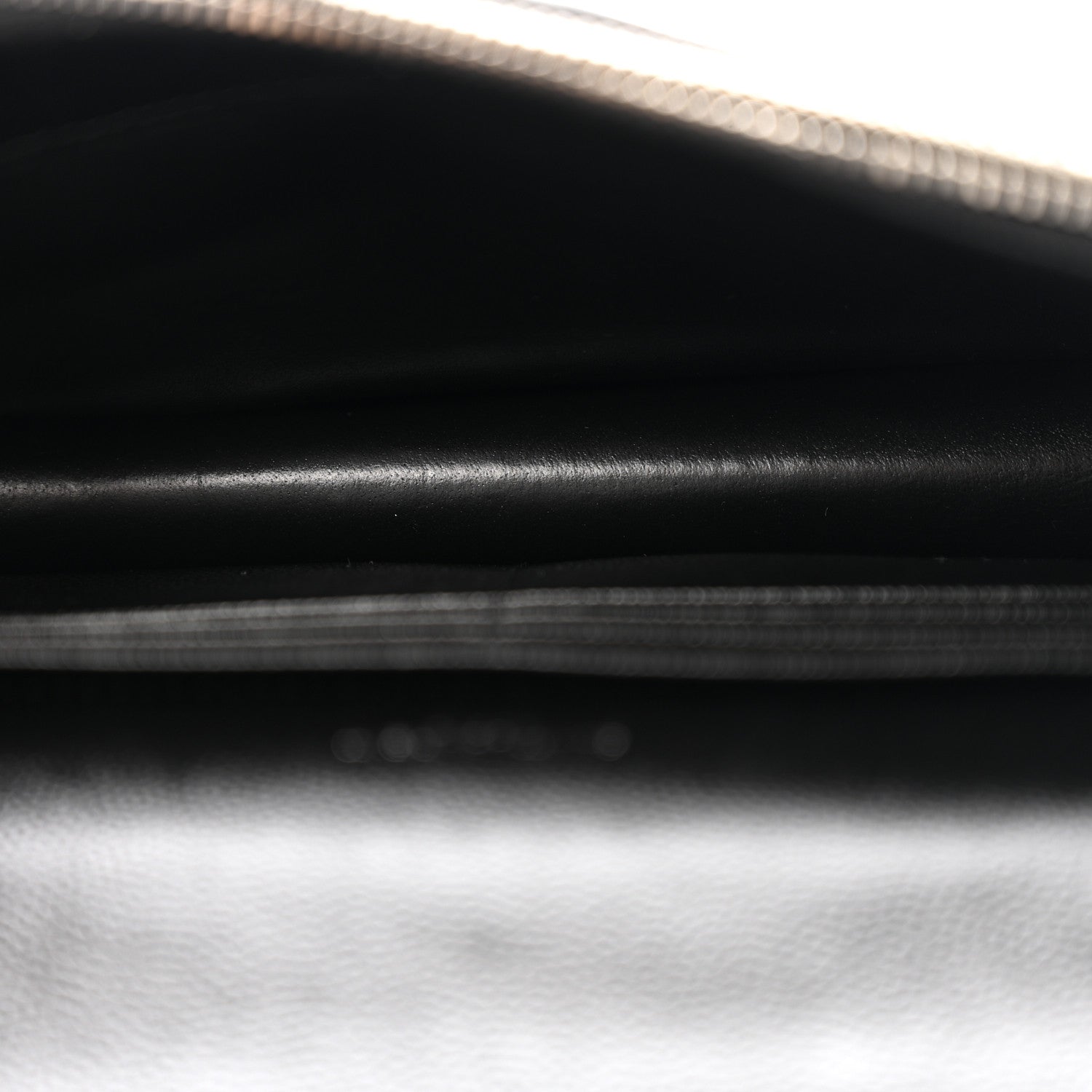 Saint Laurent Grain De Poudre Matelasse Chevron Monogram Envelope Chain Wallet Black 4 of 11