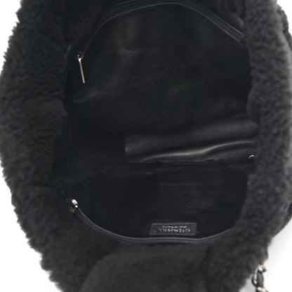 Chanel Lambskin Shearling Large Coco Neige Shopping Tote Black 5 of 10