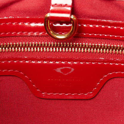 Louis Vuitton Vernis Wilshire PM Pomme D'Amour 6 of 13
