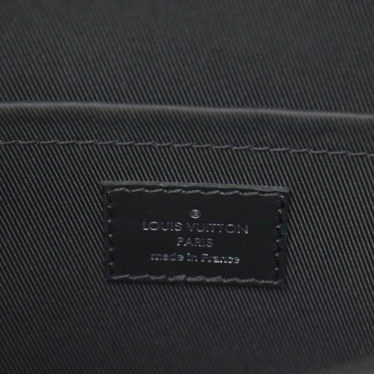 Taurillon Monogram Trunk Messenger Black