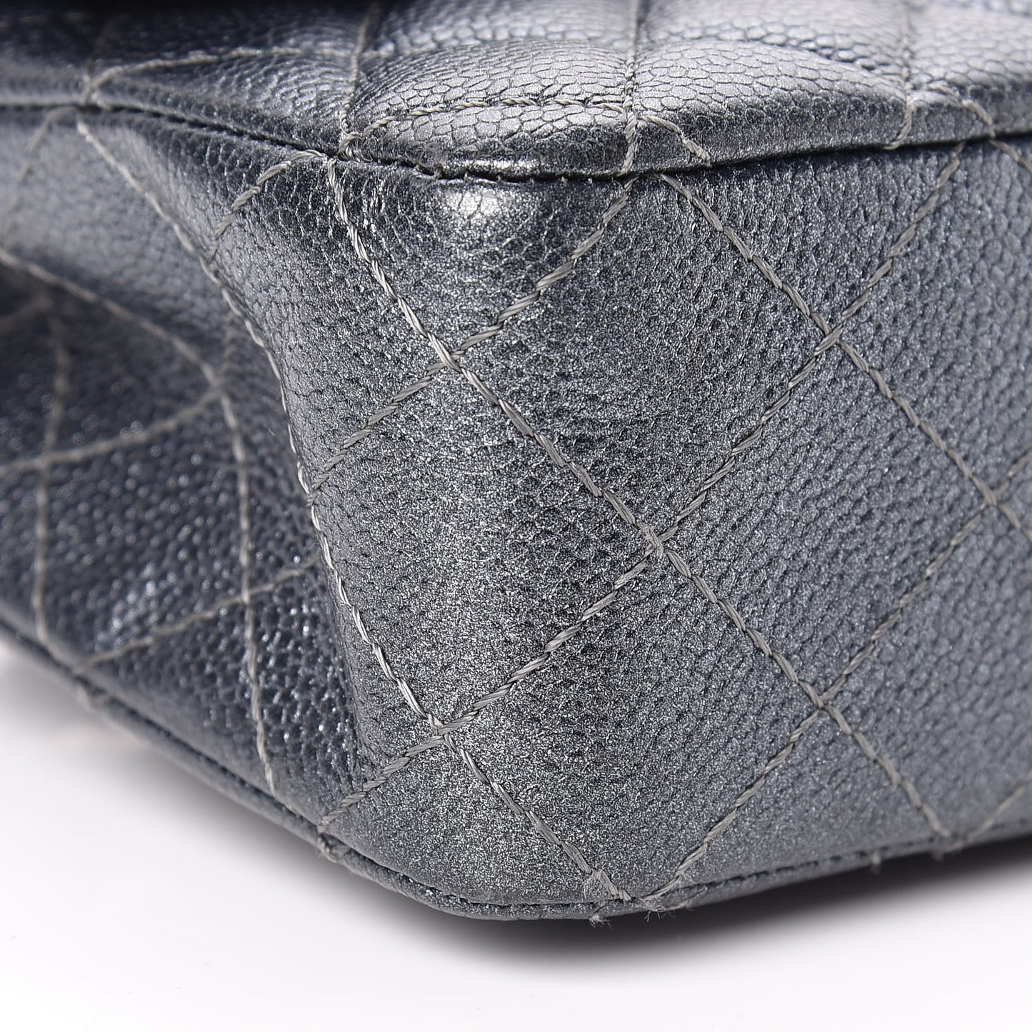 Pearly Caviar Quilted Medium Double Flap Grey