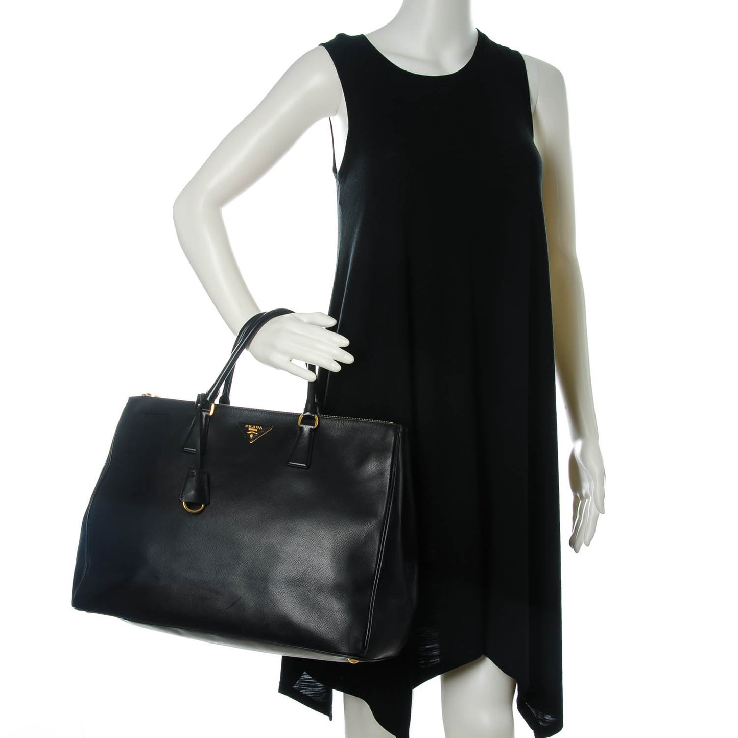 Saffiano Lux Extra Large Galleria Double Zip Tote Black
