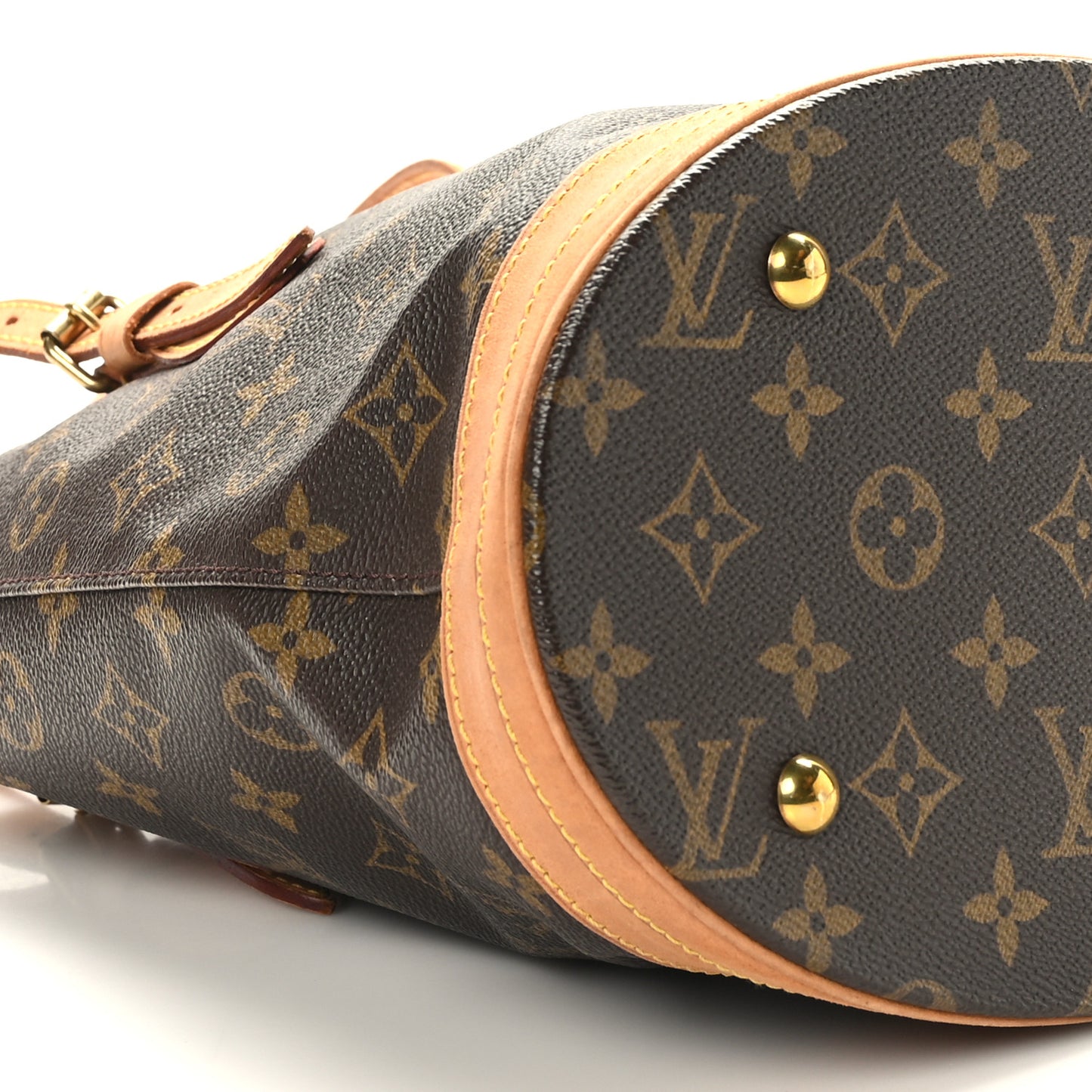 Monogram Petit Bucket 23