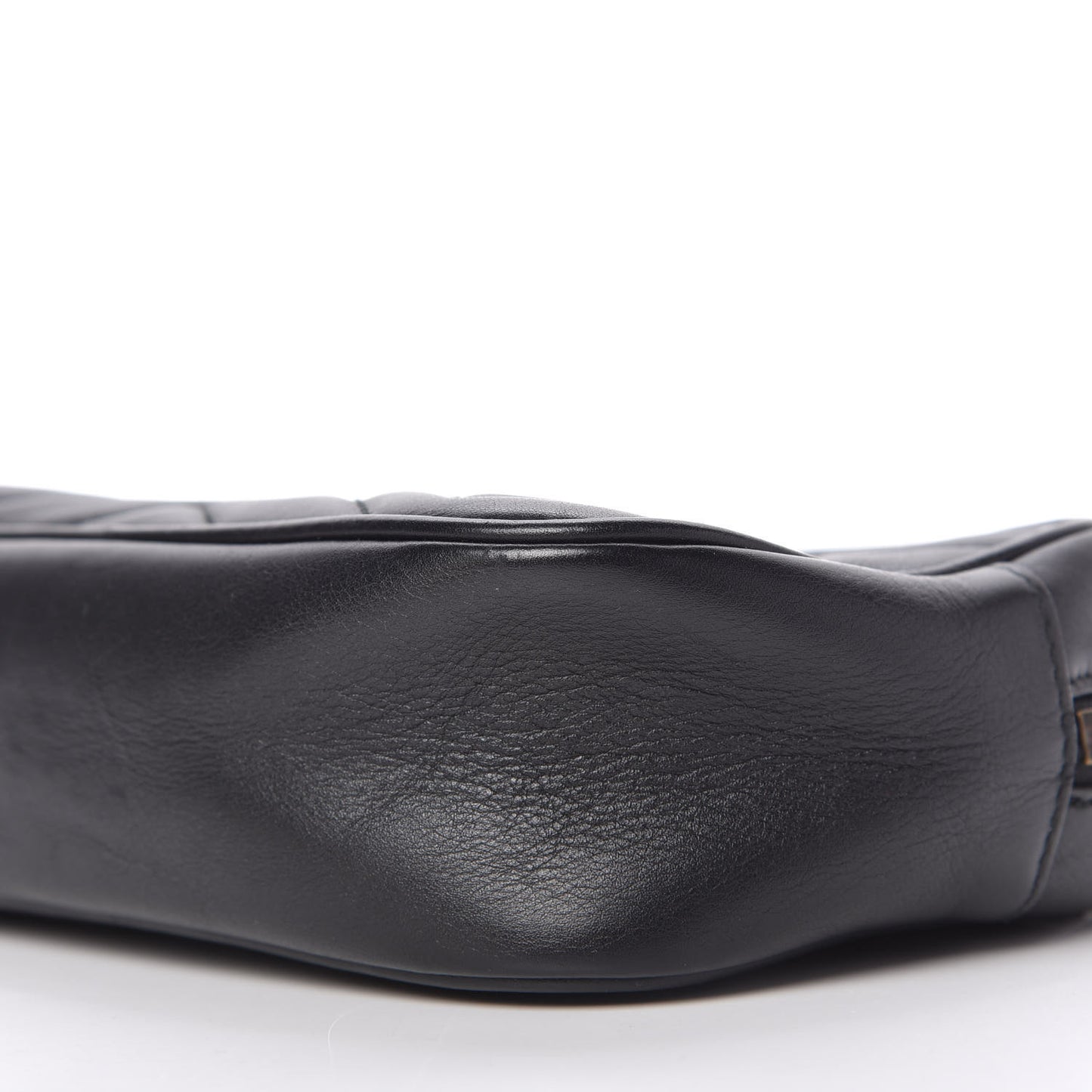 Calfskin Matelasse Mini GG Marmont Wrist Wallet Black