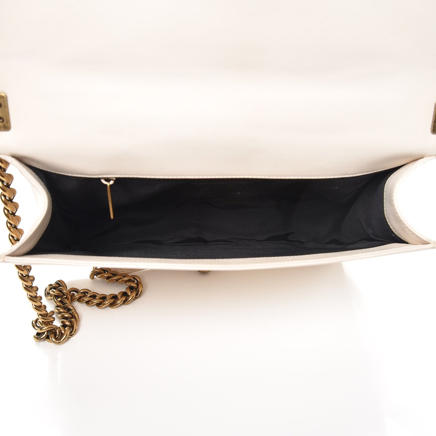 Glazed Calfskin Large Boy Flap Beige Clair