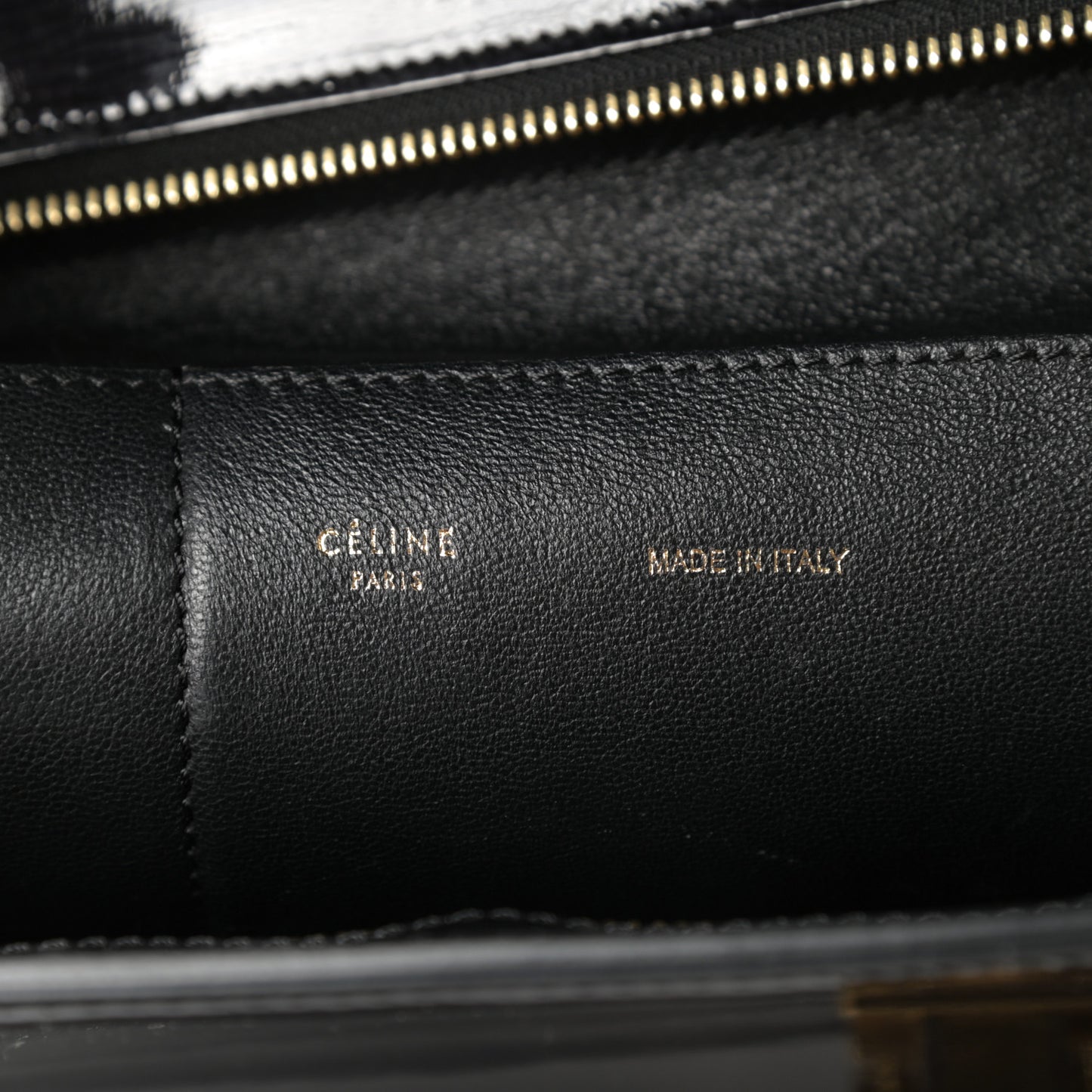 Patent Suede Medium Trapeze Black