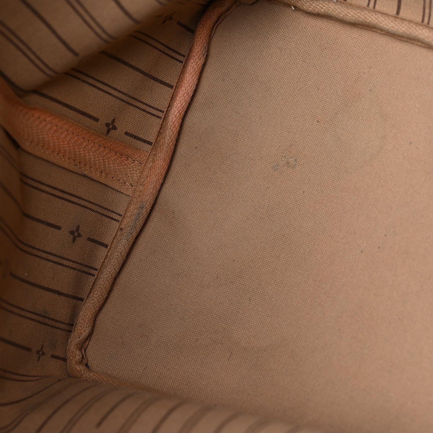 Louis Vuitton Monogram Neverfull GM 15 of 36