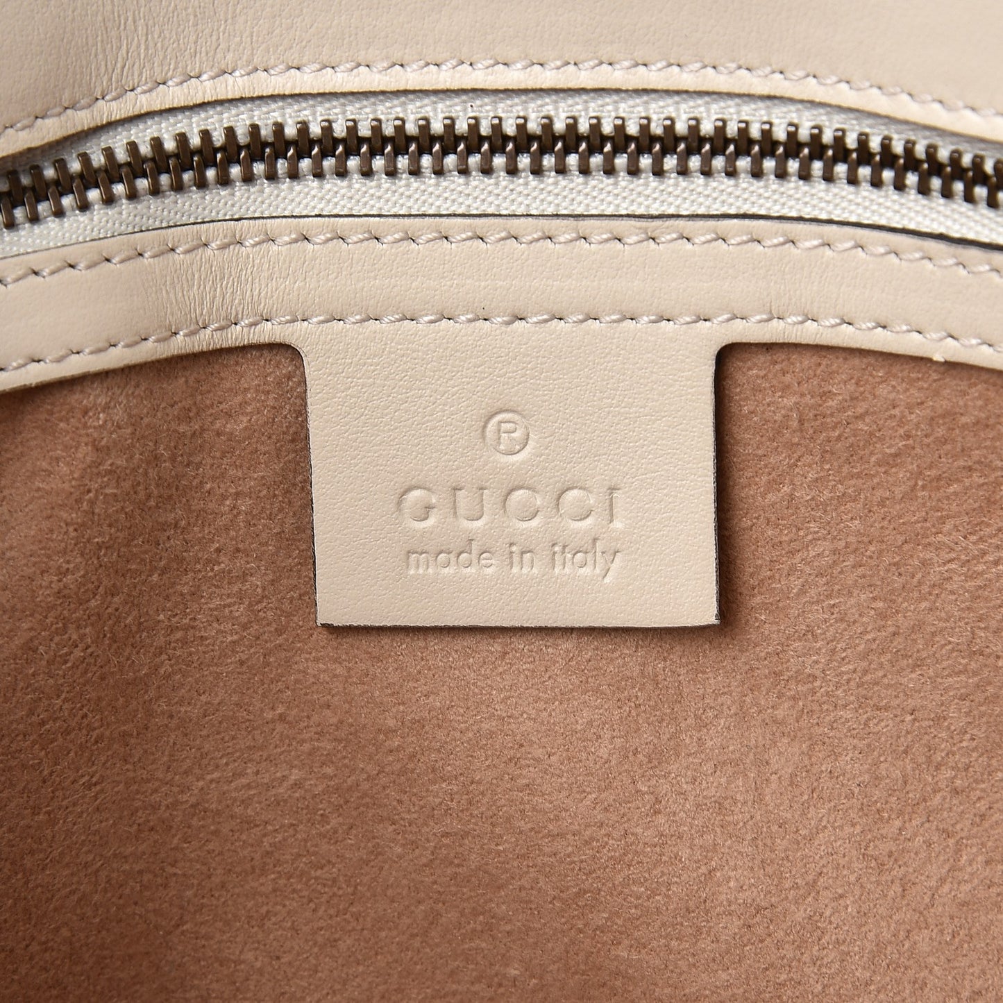 Calfskin Matelasse Small GG Marmont Shoulder Bag White