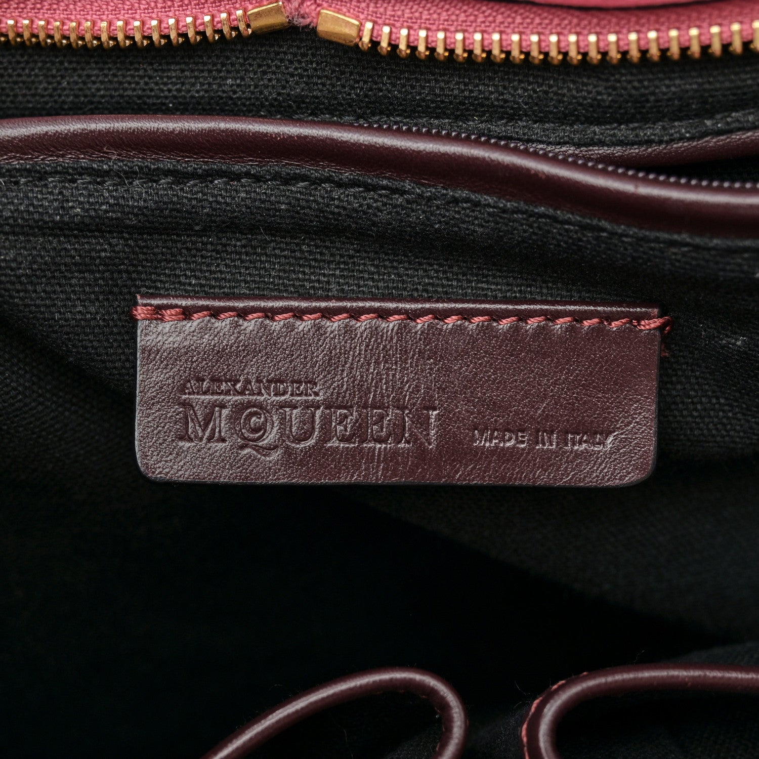 Alexander McQueen Pebbled Calfskin Small Skull Padlock Zip Around Tote Dark Pink 6 of 19